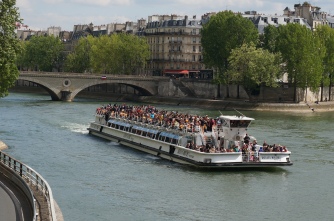 Seine riverboat
